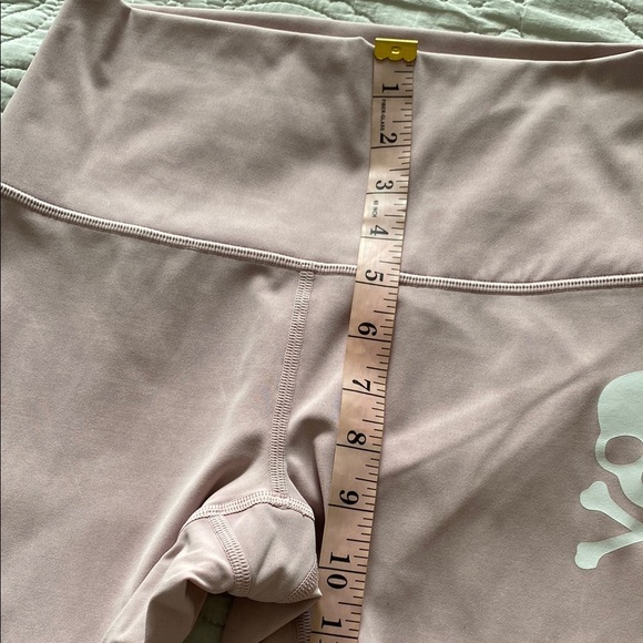 Lululemon x SoulCycle Skull Wunder Under High Rise Leggings Snow Wash Pink Sz 4 - Picture 11 of 15